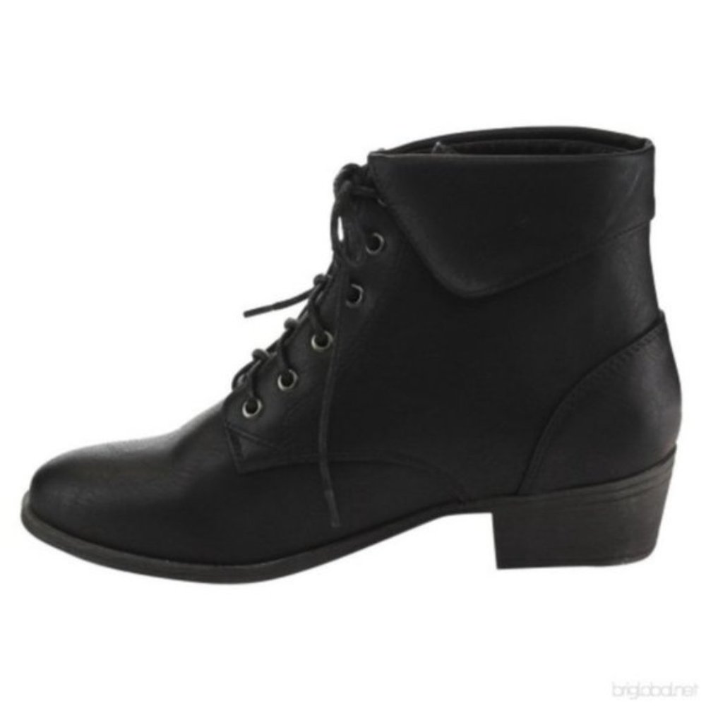Top Moda Women's Black Ankle Boot New in Box! - Picture 4 of 4